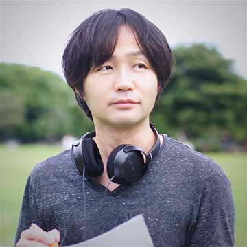 監督：庭月野議啓